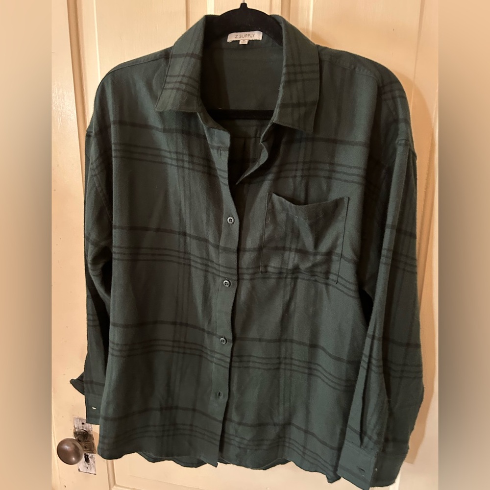 Z supply hunter green window pane plaid flannel top button down shirt M